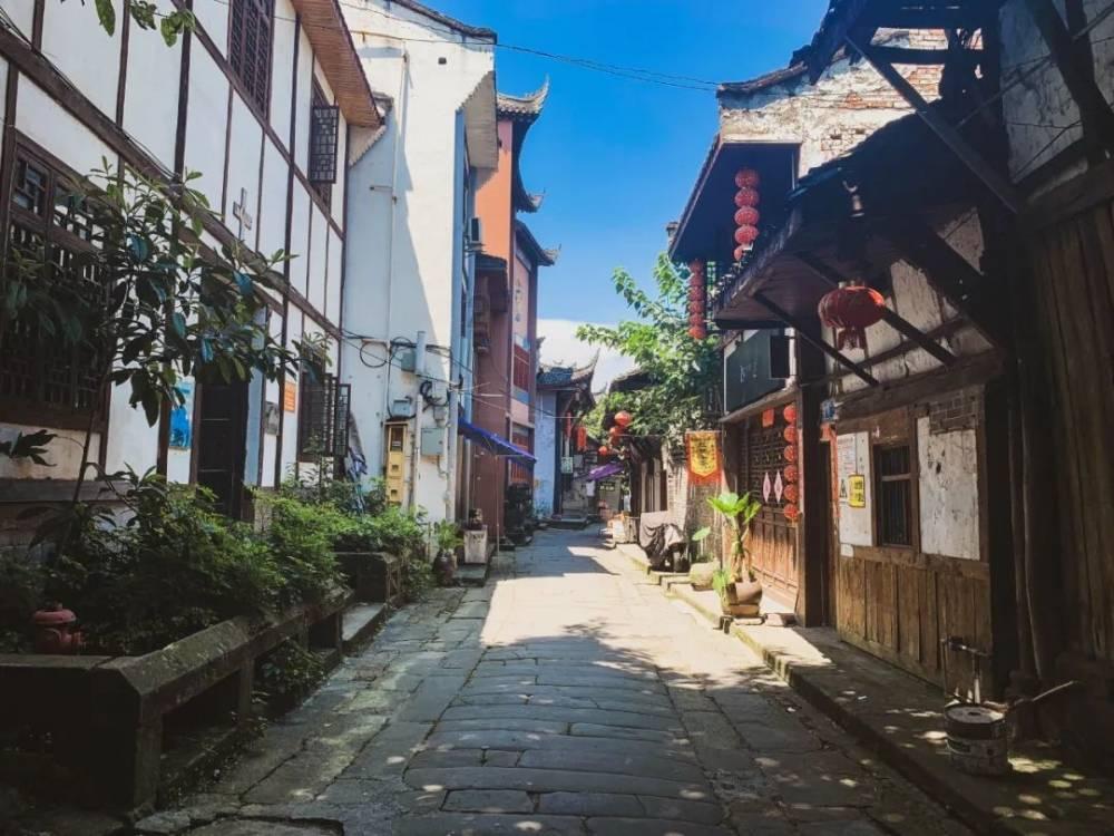 安徽省政府工作报告｜安徽52项居民服务实事“一卡通办”